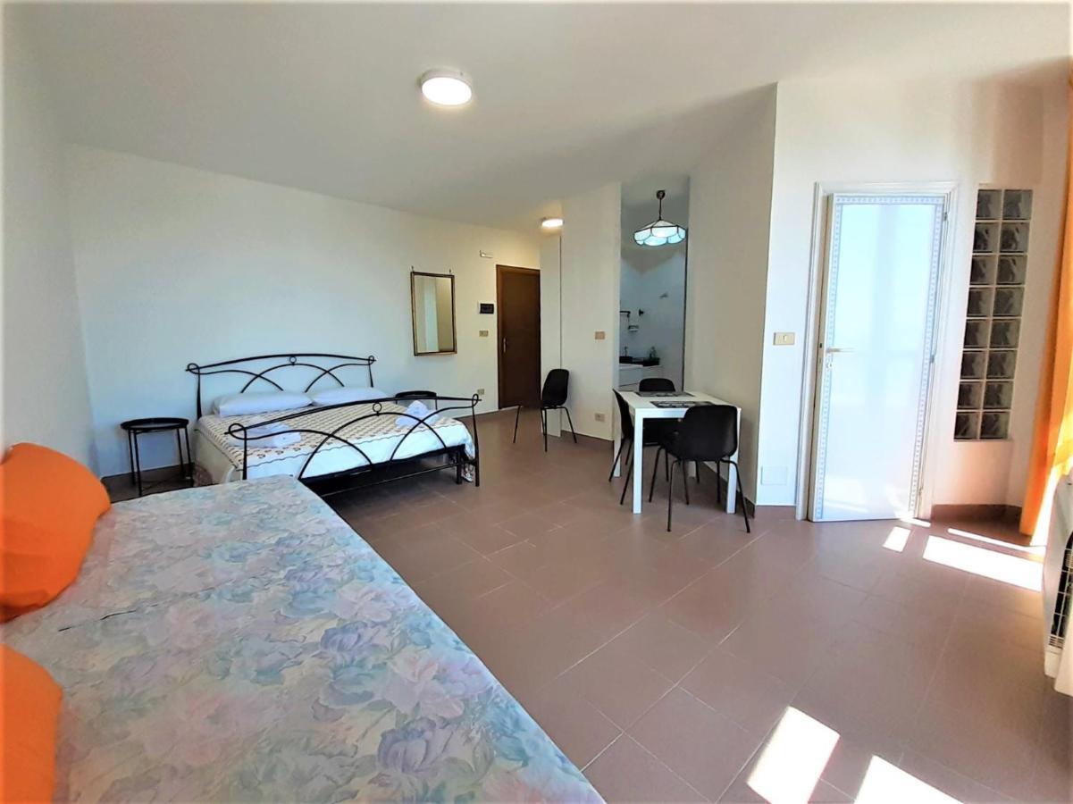 K&K Room Duomo1 Термоли Экстерьер фото